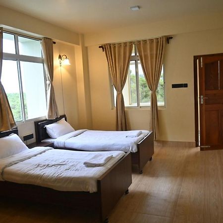 Treetops Residency Shillong Exteriör bild