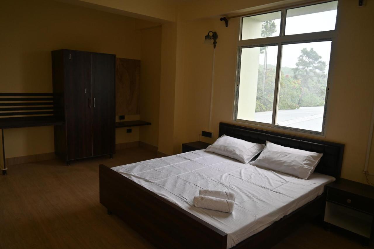 Treetops Residency Shillong Exteriör bild