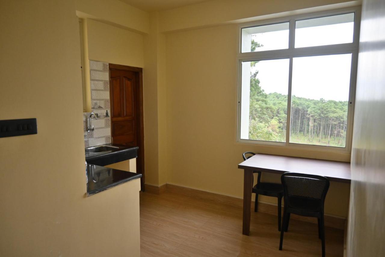 Treetops Residency Shillong Exteriör bild